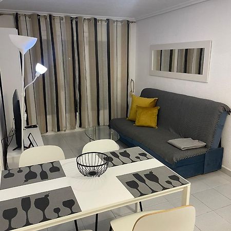 Spacious Apartment Torrevieja Exterior foto